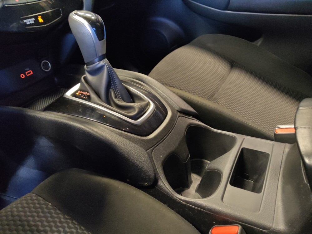 2021 Nissan Rogue Sport in Mesa, AZ 85210 - 18099643 26