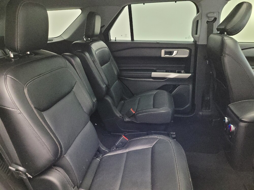 2021 Ford Explorer in Phoenix, AZ 85022 - 18099644 19