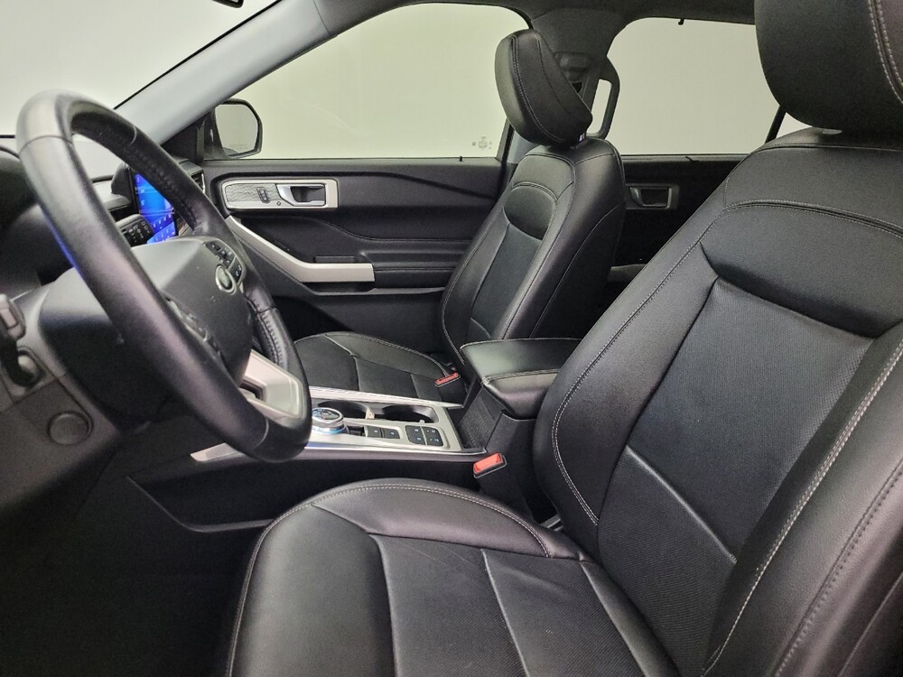 2021 Ford Explorer in Phoenix, AZ 85022 - 18099644 17
