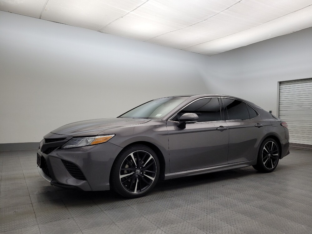 2018 Toyota Camry in Glendale, AZ 85301 - 18099645 2