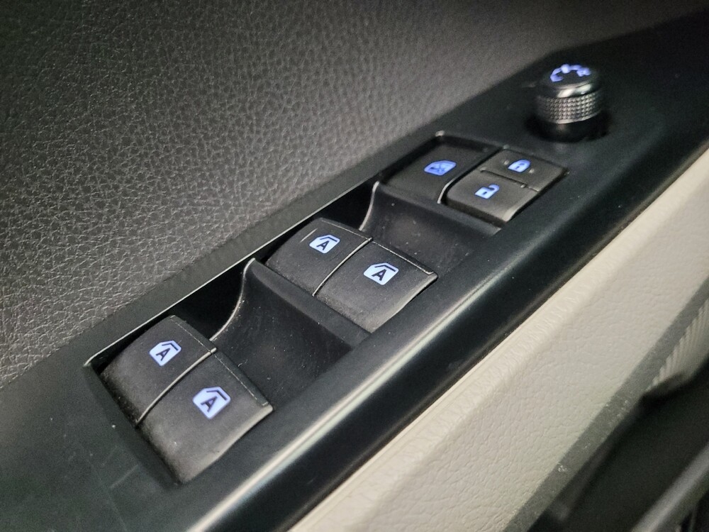 2020 Toyota Camry in Tucson, AZ 85705 - 18099646 27