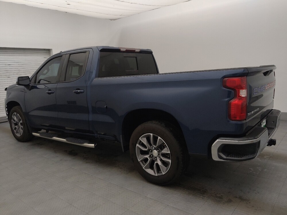 2019 Chevrolet Silverado 1500 in Fort Myers, FL 33907 - 18099648 3