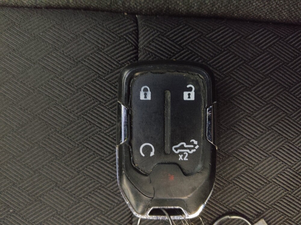 2019 Chevrolet Silverado 1500 in Fort Myers, FL 33907 - 18099648 32