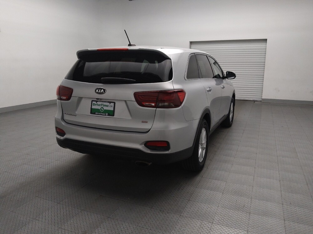 2020 Kia Sorento in Arlington, TX 76011 - 18099649 7