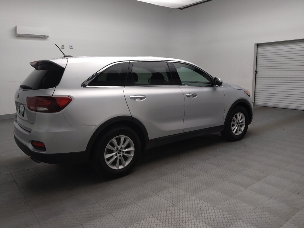 2020 Kia Sorento in Arlington, TX 76011 - 18099649 10