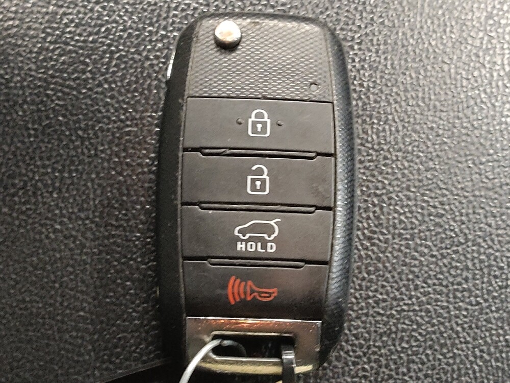 2020 Kia Sorento in Arlington, TX 76011 - 18099649 32