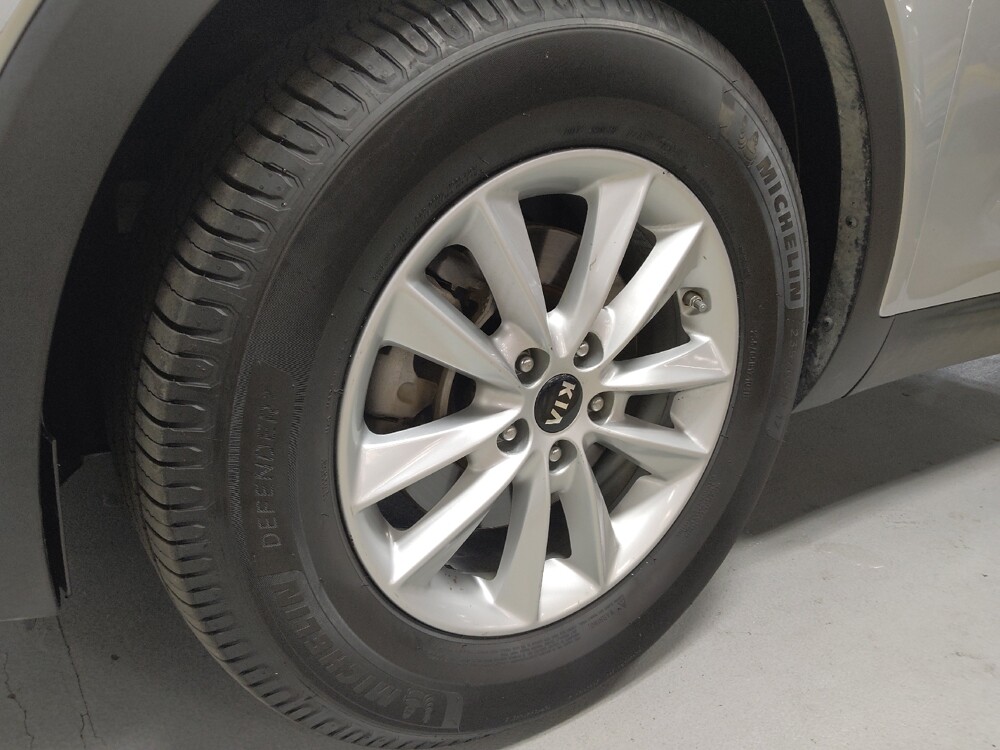 2020 Kia Sorento in Arlington, TX 76011 - 18099649 31