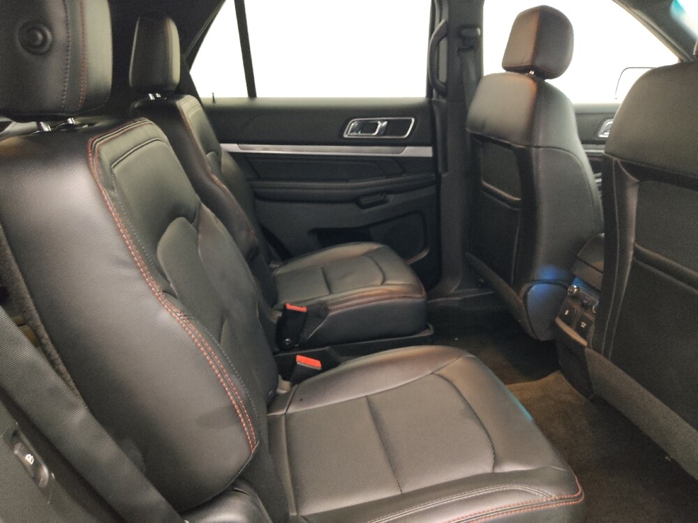 2016 Ford Explorer in Tallahassee, FL 32304 - 18099653 19