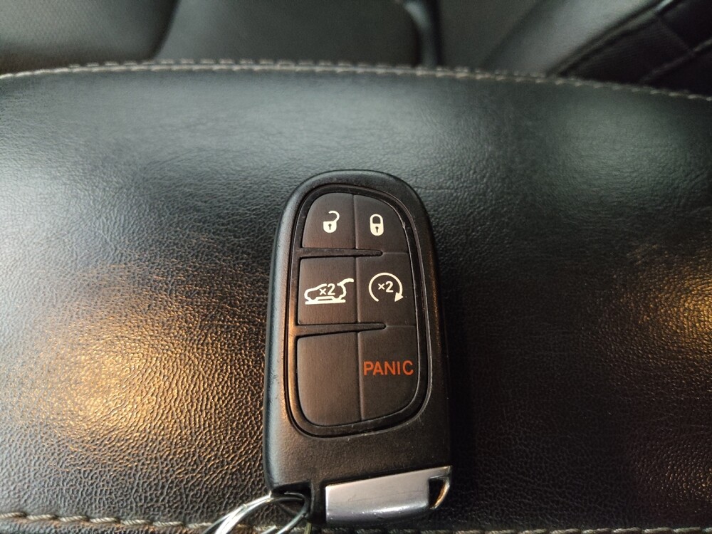 2019 Jeep Cherokee in Bradenton, FL 34207 - 18099655 32