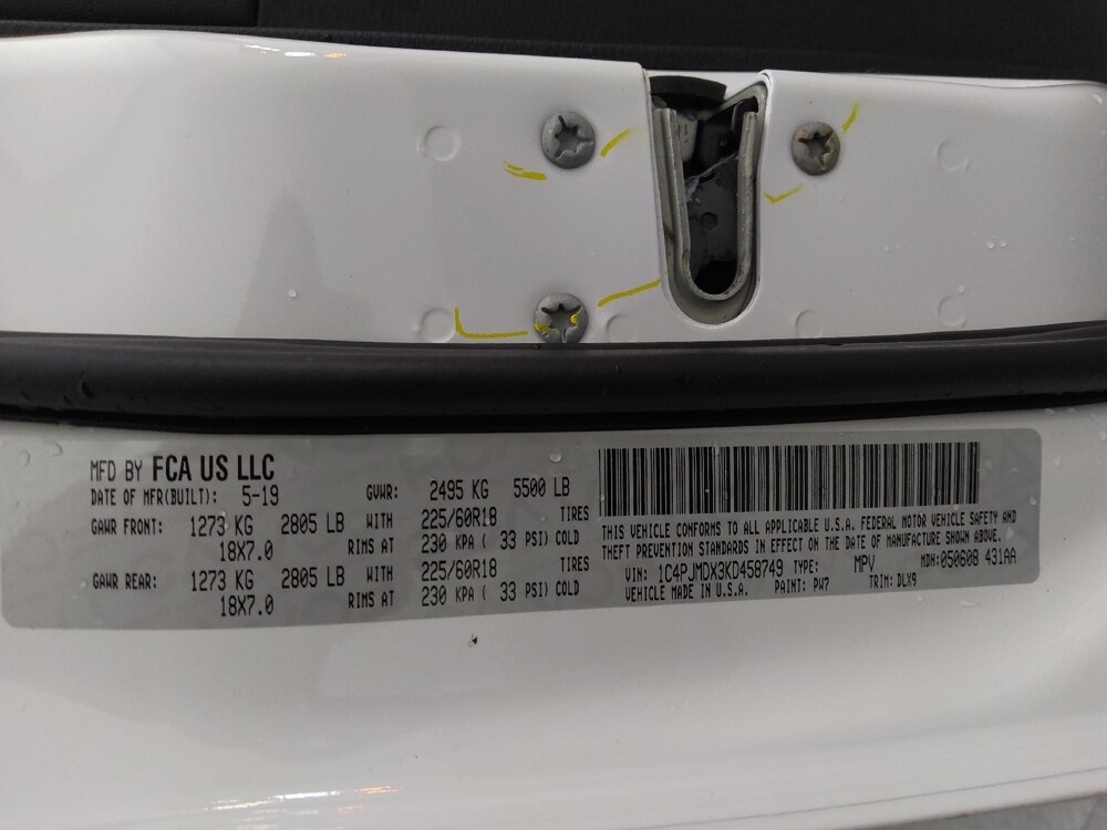 2019 Jeep Cherokee in Bradenton, FL 34207 - 18099655 33