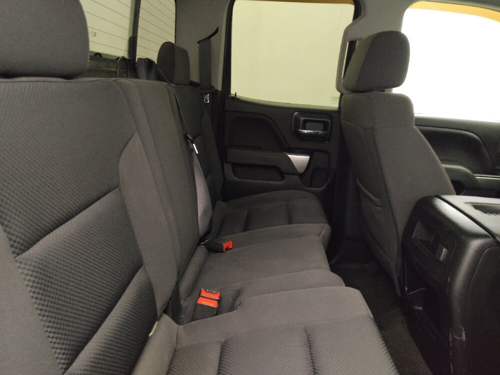 2018 Chevrolet Silverado 1500 in Fort Myers, FL 33907 - 18099657 19