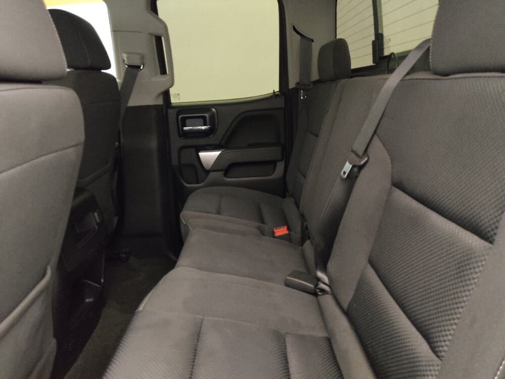 2018 Chevrolet Silverado 1500 in Fort Myers, FL 33907 - 18099657 18