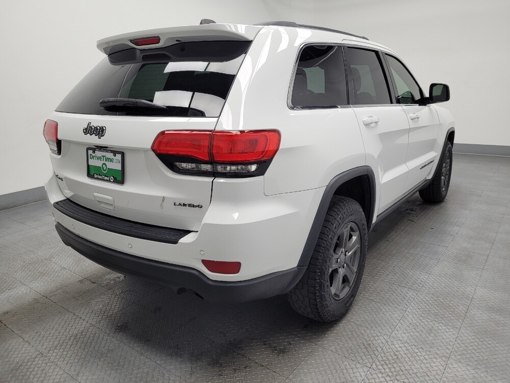2017 Jeep Grand Cherokee in Las Vegas, NV 89104 - 18099660 9