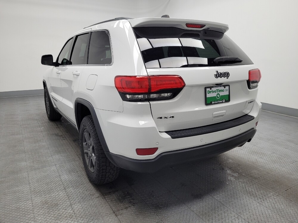 2017 Jeep Grand Cherokee in Las Vegas, NV 89104 - 18099660 5