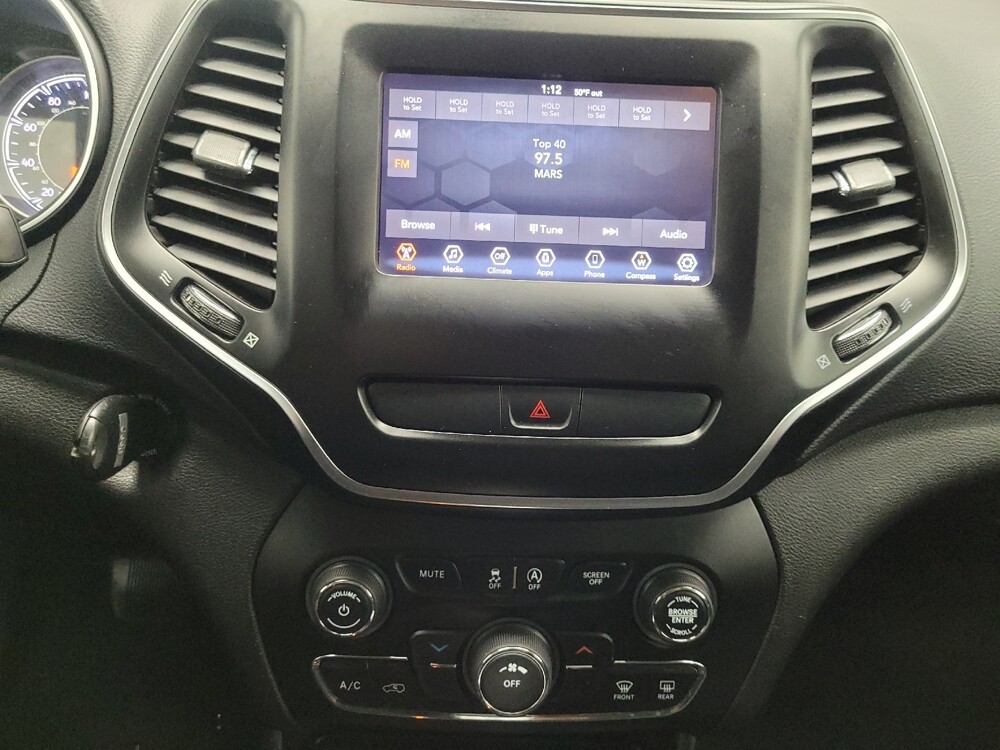 2019 Jeep Cherokee in Las Vegas, NV 89102 - 18099663 25