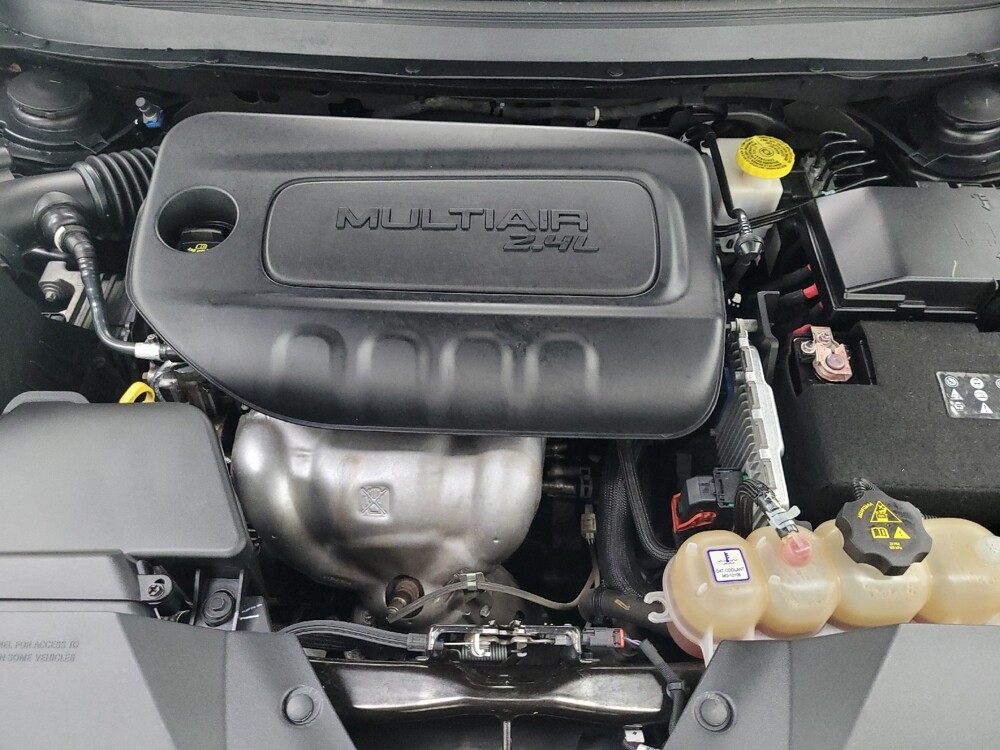 2019 Jeep Cherokee in Las Vegas, NV 89102 - 18099663 30