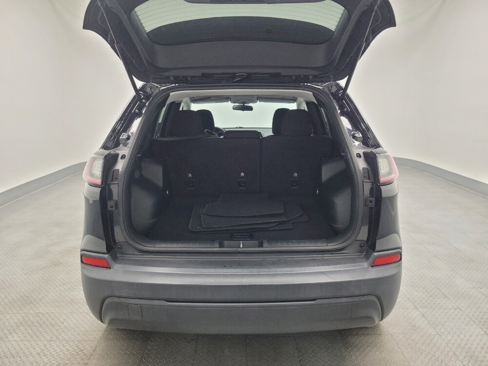 2019 Jeep Cherokee in Las Vegas, NV 89102 - 18099663 29