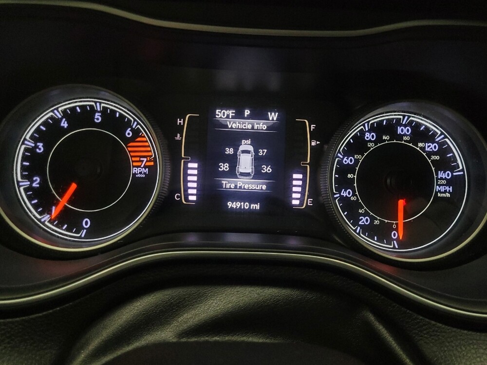 2019 Jeep Cherokee in Las Vegas, NV 89102 - 18099663 23