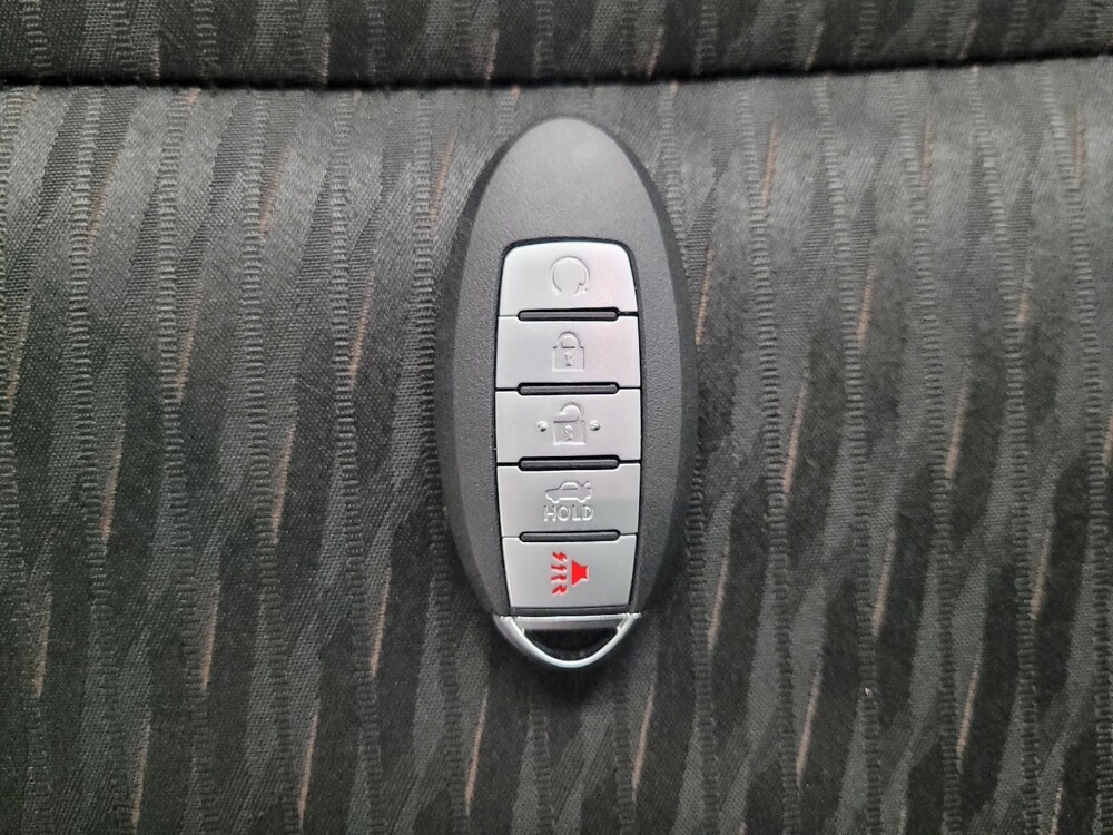 2020 Nissan Rogue in Reno, NV 89502 - 18099665 32