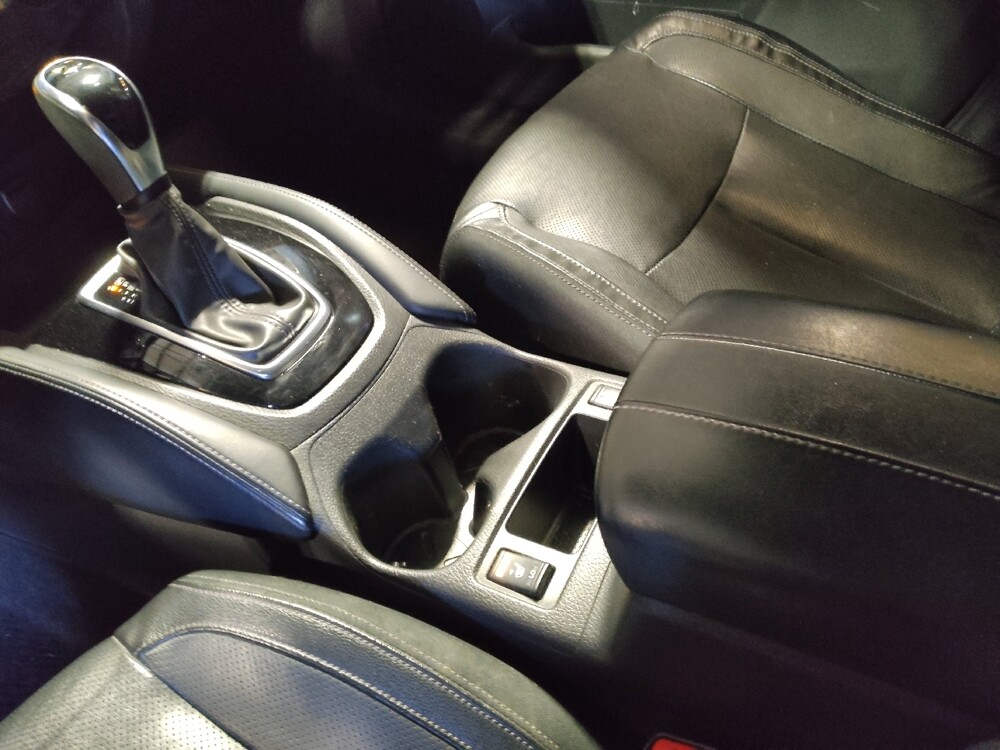 2017 Nissan Rogue in Savannah, GA 31419 - 18099671 26