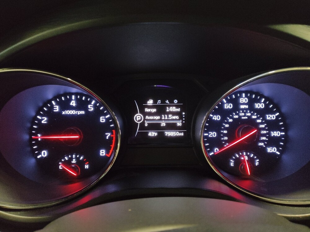 2016 Kia Sedona in Mobile, AL 36606 - 18099672 23