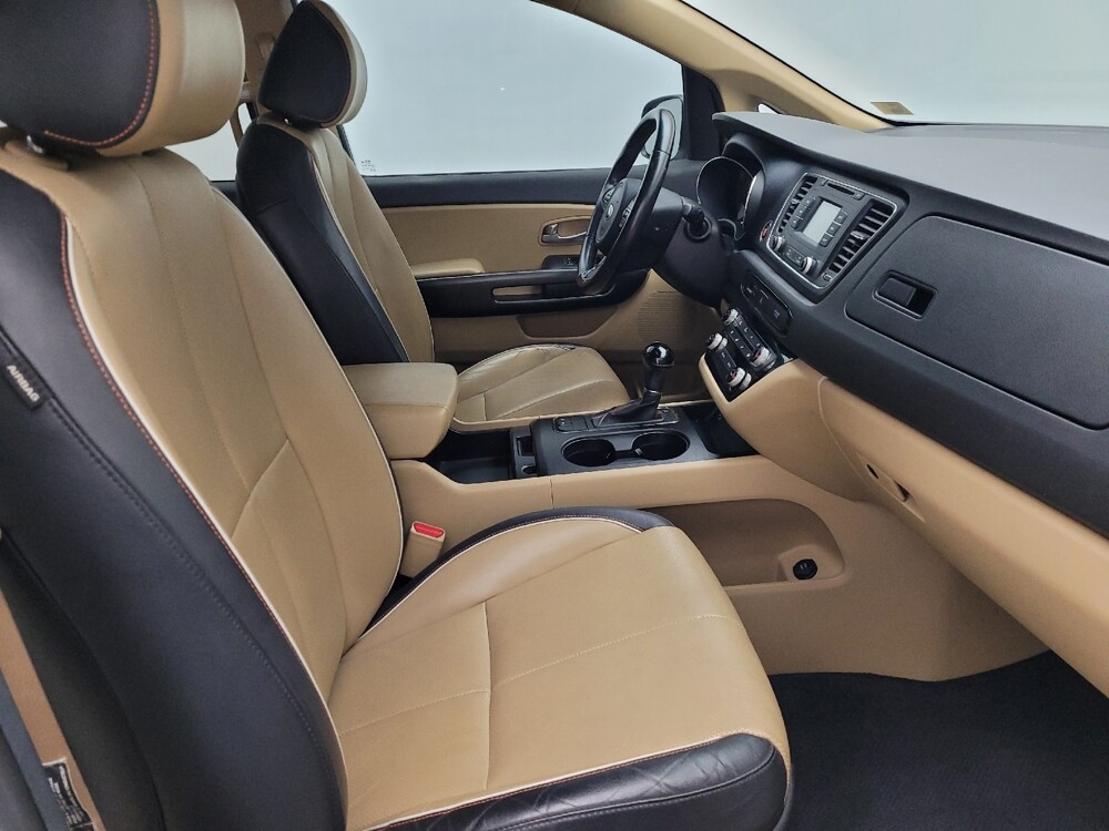 2016 Kia Sedona in Mobile, AL 36606 - 18099672 21