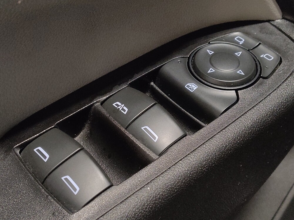 2020 Chevrolet Equinox in Mobile, AL 36606 - 18099677 27