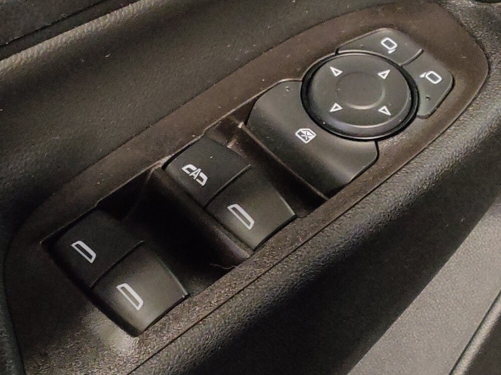 2020 Chevrolet Equinox in Jacksonville, FL 32225 - 18099688 27