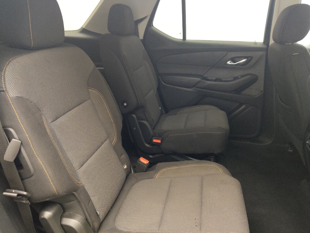 2021 Chevrolet Traverse in Orlando, FL 32808 - 18099692 19