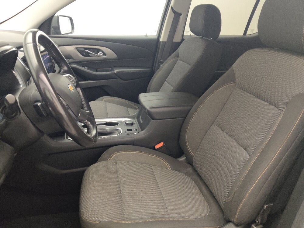 2021 Chevrolet Traverse in Orlando, FL 32808 - 18099692 17