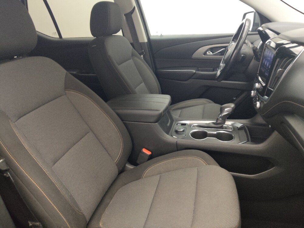 2021 Chevrolet Traverse in Orlando, FL 32808 - 18099692 21