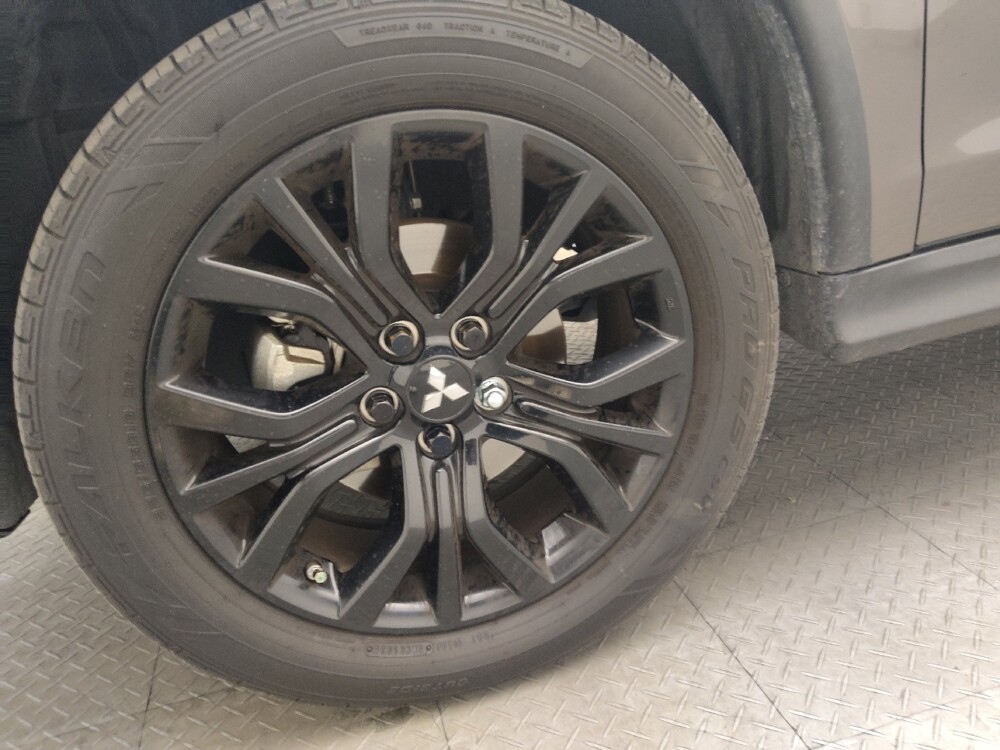 2018 Mitsubishi Outlander Sport in Hialeah, FL 33014 - 18099694 31