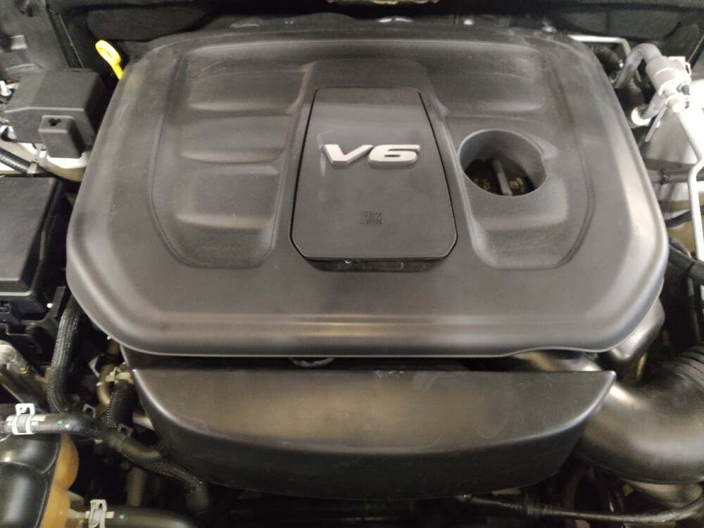 2018 Jeep Grand Cherokee in Pensacola, FL 32505 - 18099699 30