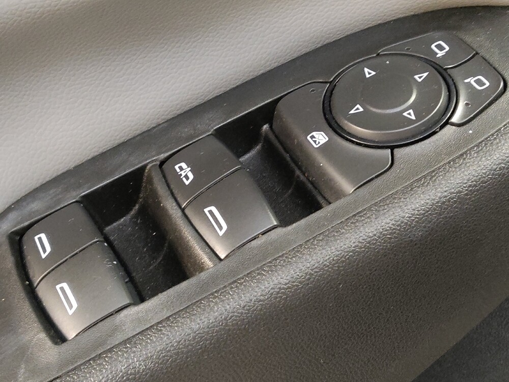 2022 Chevrolet Equinox in Columbia, SC 29210 - 18099700 27