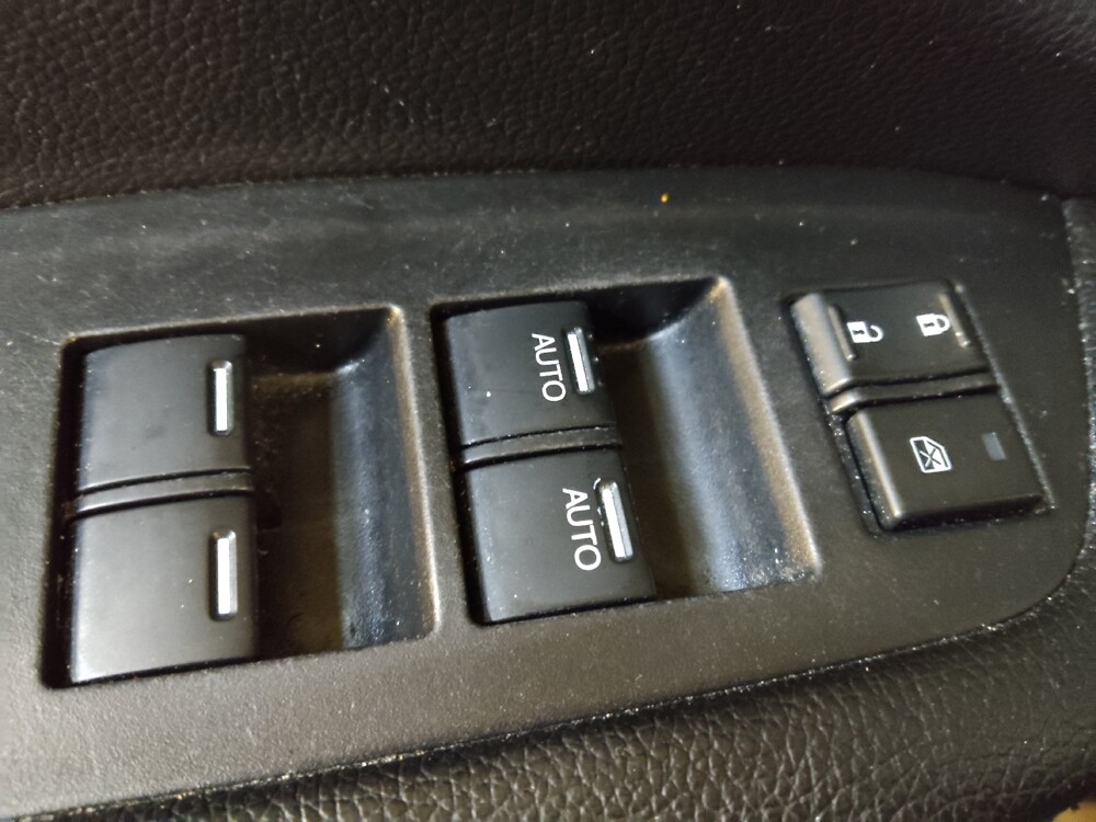 2017 Honda Pilot in Greenville, NC 27834 - 18099711 27