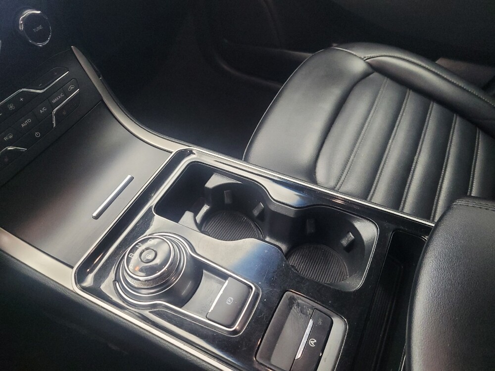 2020 Ford Edge in Memphis, TN 38128 - 18099726 26