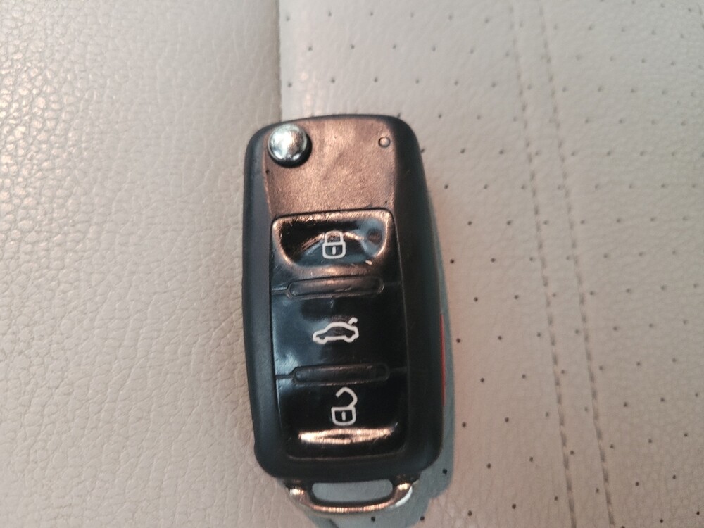 2016 Volkswagen Jetta in Huntsville, AL 35816 - 18099730 32