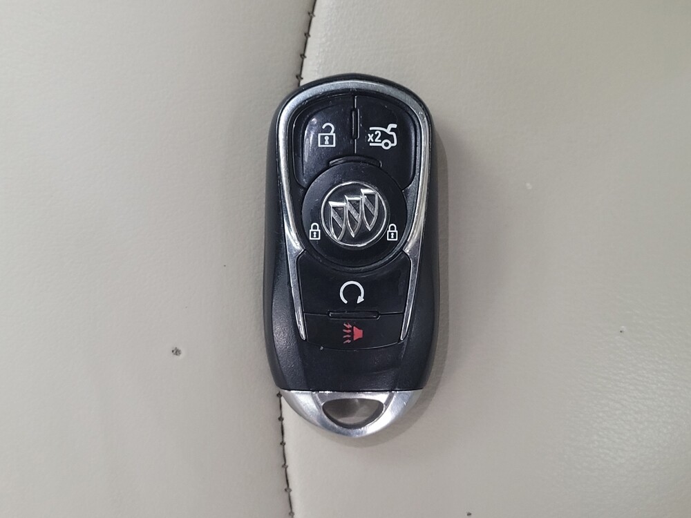 2017 Buick LaCrosse in Memphis, TN 38128 - 18099731 32