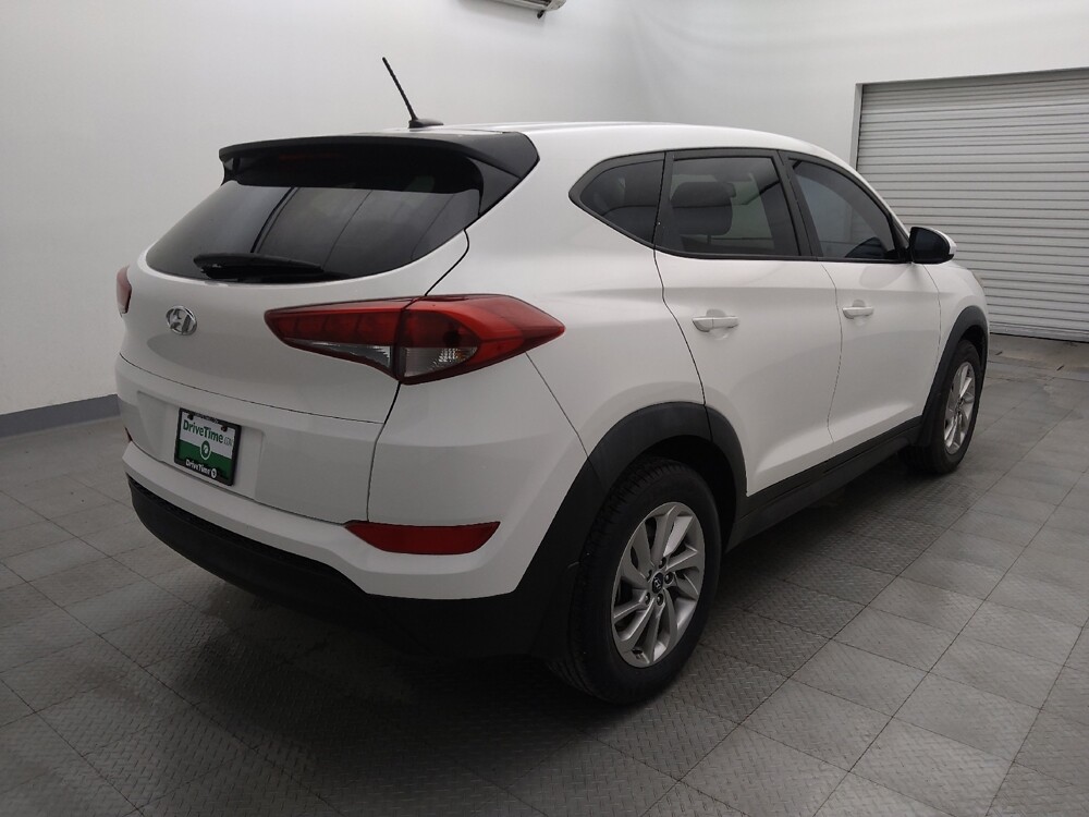 2017 Hyundai Tucson in Baton Rouge, LA 70816 - 18099736 9