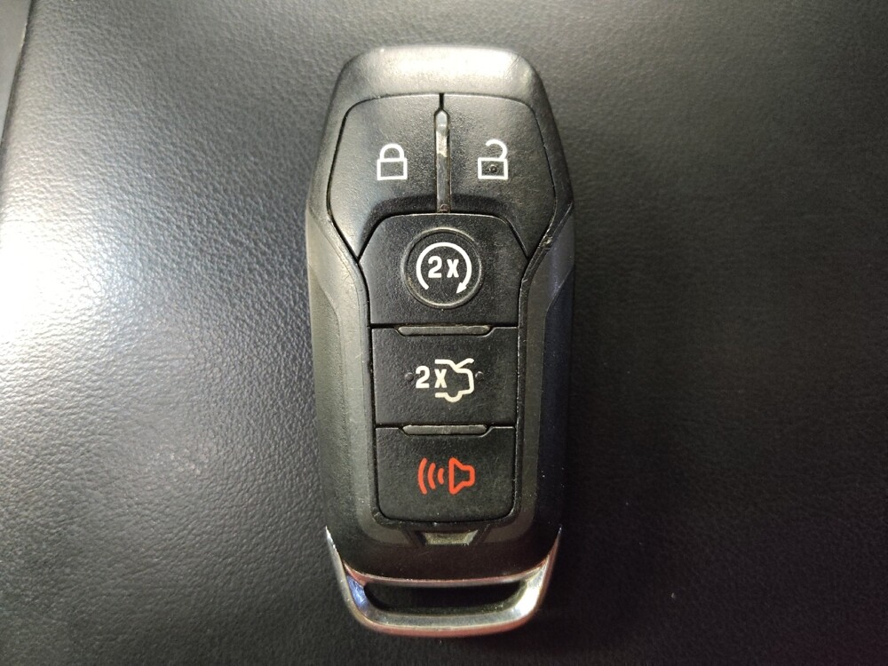 2016 Lincoln MKX in Live Oak, TX 78233 - 18099738 32