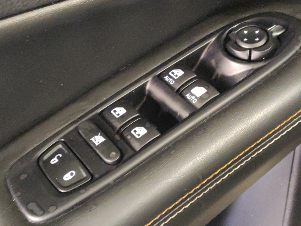 2019 Jeep Compass in Houston, TX 77034 - 18099740 27