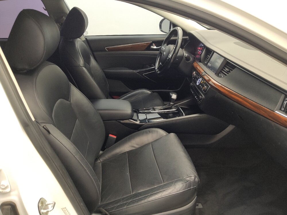 2018 Kia Cadenza in Baton Rouge, LA 70816 - 18099742 21