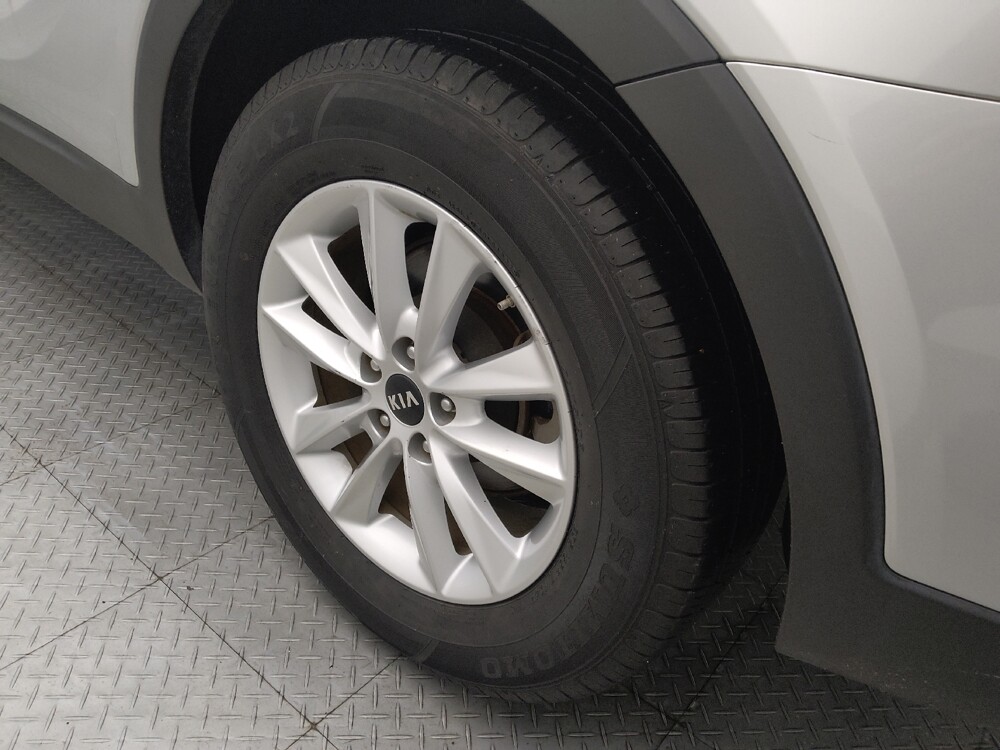 2020 Kia Sorento in Baton Rouge, LA 70816 - 18099743 31