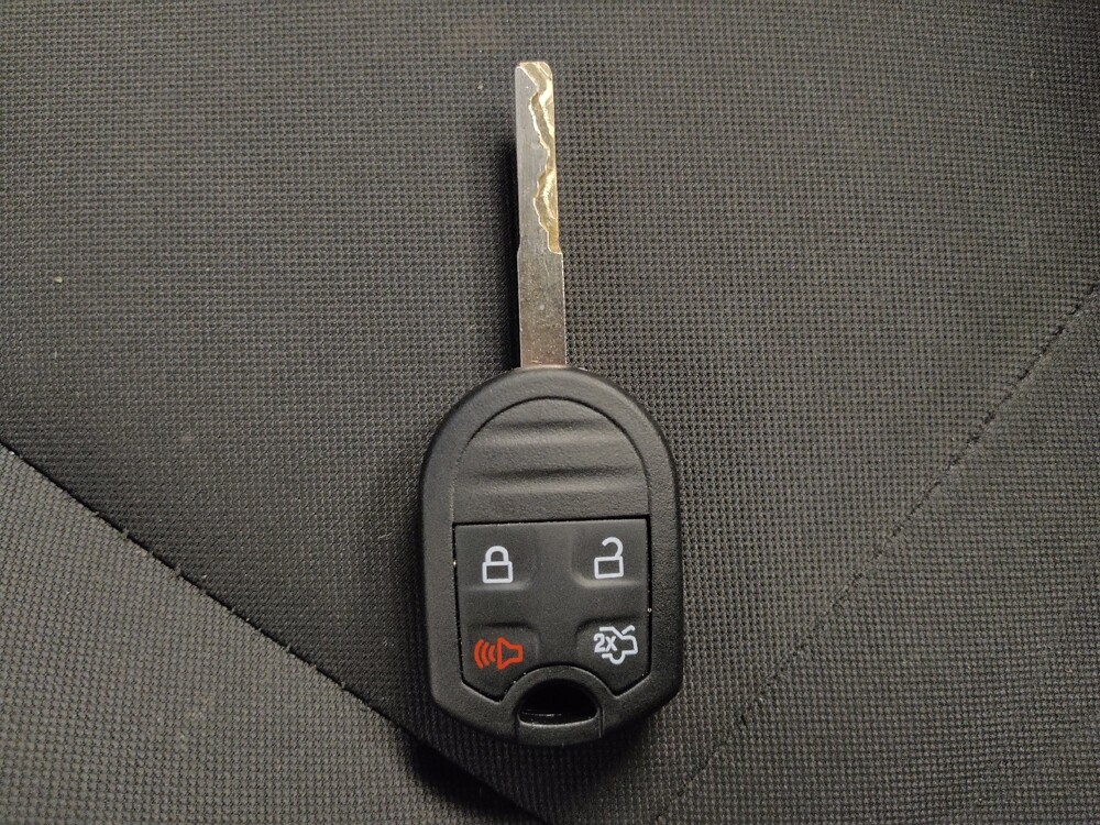 2018 Ford Fiesta in Baton Rouge, LA 70816 - 18099744 32