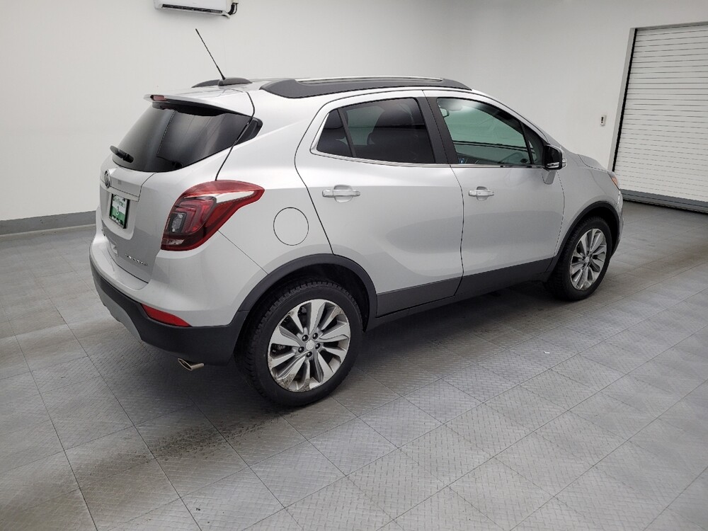 2018 Buick Encore in Maple Heights, OH 44137 - 18099745 10