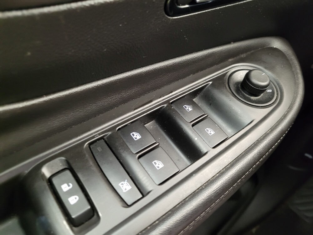 2018 Buick Encore in Maple Heights, OH 44137 - 18099745 27