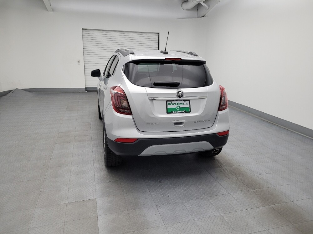 2018 Buick Encore in Maple Heights, OH 44137 - 18099745 6