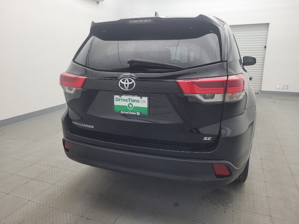 2018 Toyota Highlander in San Antonio, TX 78238 - 18099746 7