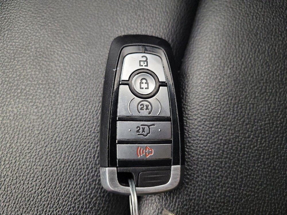 2020 Ford Explorer in Fairfield, OH 45014 - 18099748 32