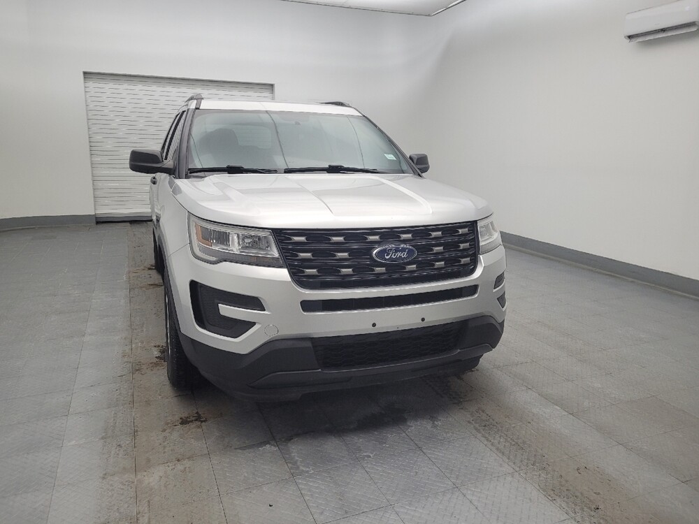 2017 Ford Explorer in Fairfield, OH 45014 - 18099751 14